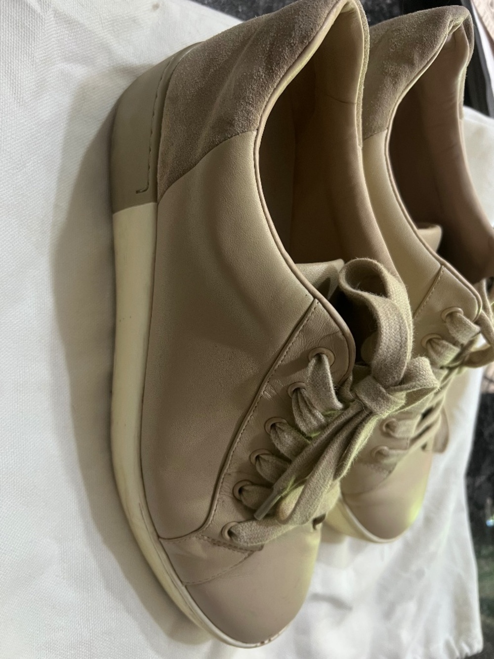 Vince Bensley Women's Platform Leather Sneaker Size 8.5